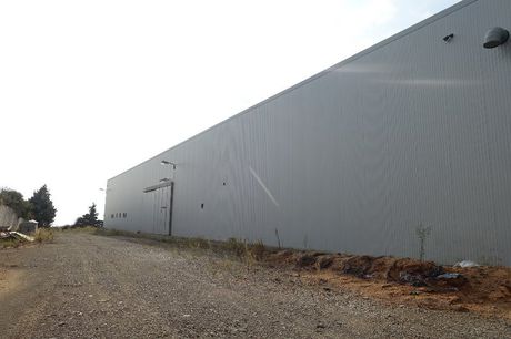 Craft space 1.854sqm for rent-Ormilia