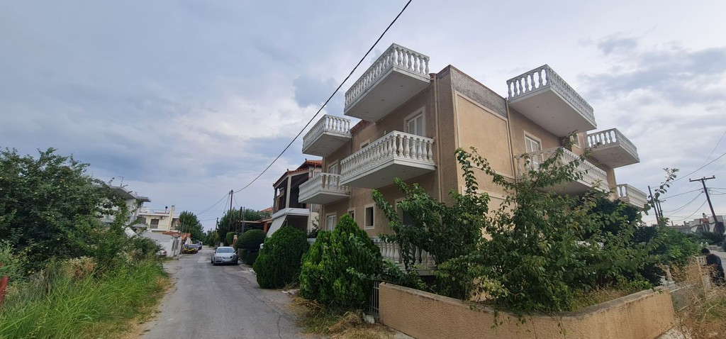 Συγκρότημα διαμερισμάτων 510 τ.μ. πρός πώληση, Εύβοια, Χαλκίδα