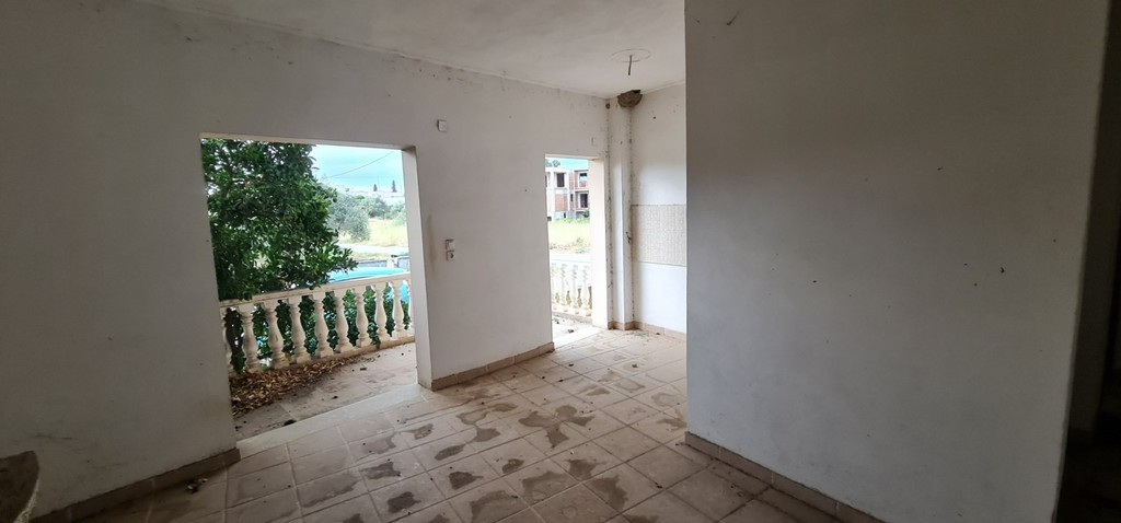Συγκρότημα διαμερισμάτων 510 τ.μ. πρός πώληση, Εύβοια, Χαλκίδα
