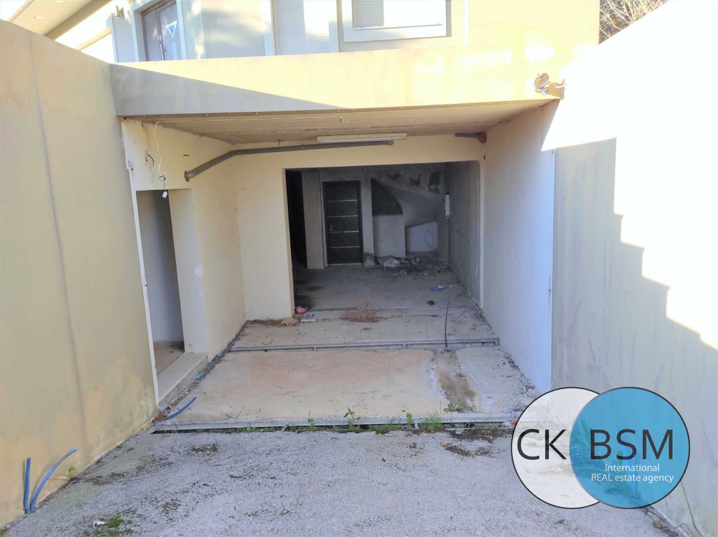 Μονοκατοικία 327 τ.μ. προς πώληση, Παλαιόκαστρο Γαζίου