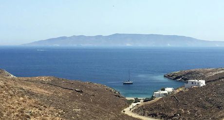 Οικόπεδο 4.728τ.μ. για πώληση-Κύθνος » Πετρούσα