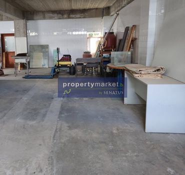 Business bulding 120sqm for rent-Rethimno » Tria Monastiria