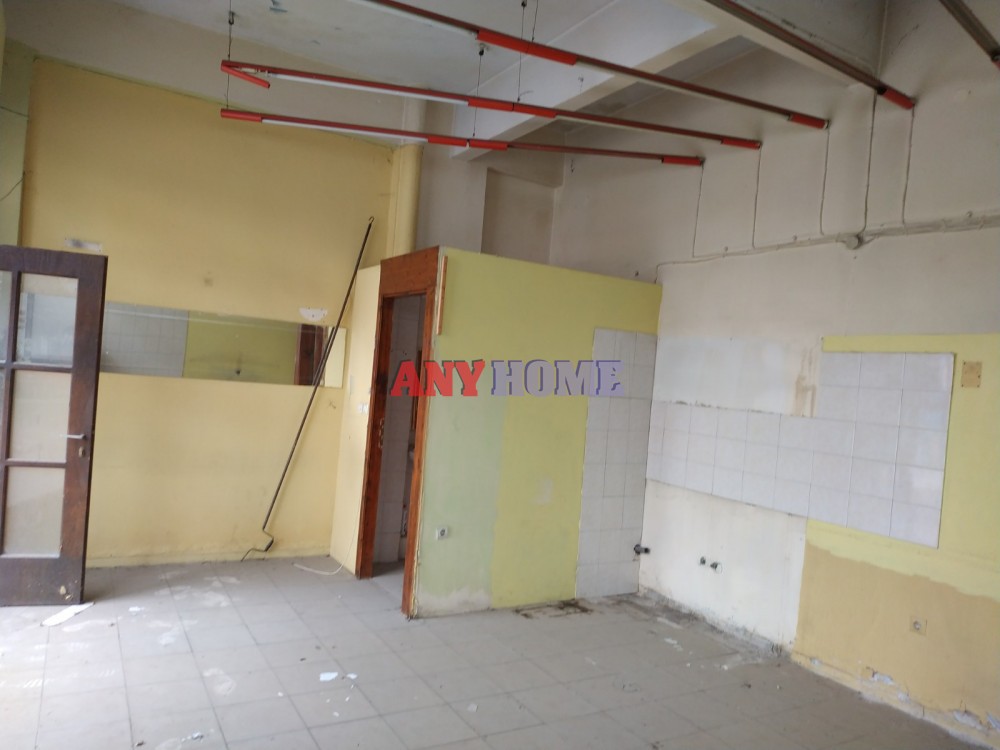 Κατάστημα 33 τ.μ. προς πώληση, Άγιοι Θεόδωροι Συκεών