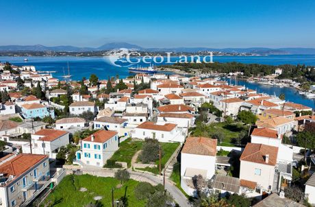 Οικόπεδο 411τ.μ. για πώληση-Σπέτσες » Κέντρο