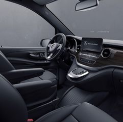 Mercedes-Benz V 300 2023 AMG LINE-thumb-3