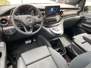 Mercedes-Benz V 300 2023 AMG LINE-thumb-13