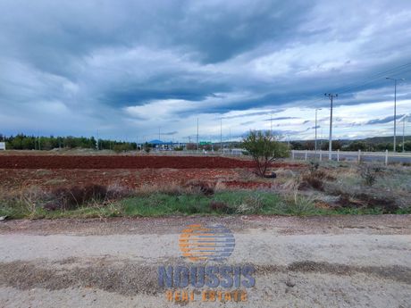 Land plot 9.500sqm for sale-Inofita » Center