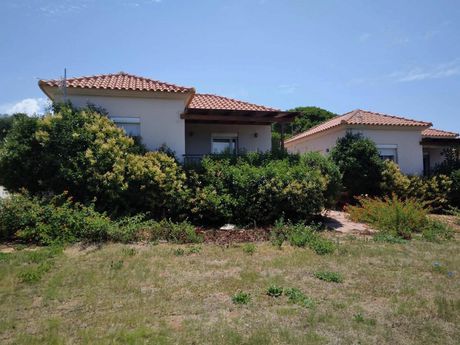 Apartment complex 283sqm for sale-Nestoras » Petrochori