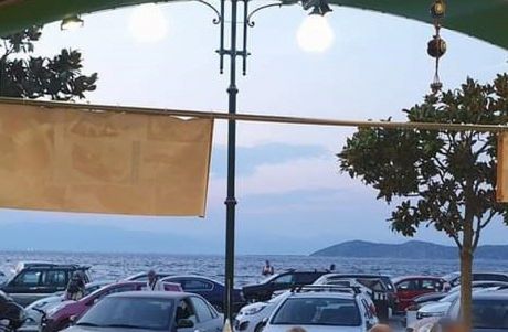 Επιχείρηση 100τ.μ. για πώληση-Θάσος » Κέντρο