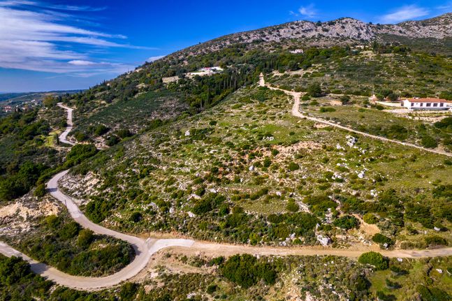 Parcel 4.244 sqm for sale, Kefallinia Prefecture, Kefalonia