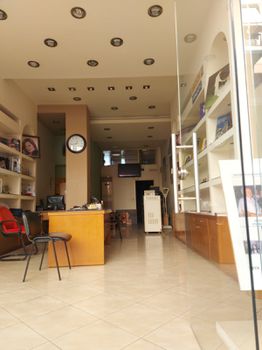 Κατάστημα 200τ.μ. για πώληση-Αίγιο » Κέντρο