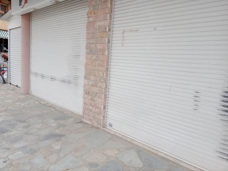 Store 120sqm for rent-Thermi » Kardia