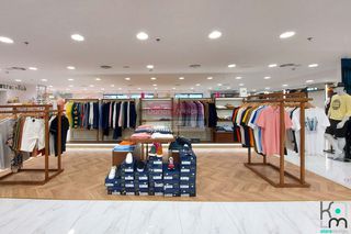 Store 309 sqm for rent
