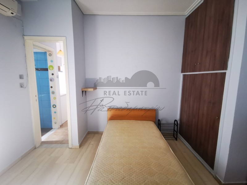 Studio / γκαρσονιέρα 27 τ.μ. προς ενοικίαση, Επτά Πλατάνια