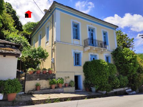 Hotel 330sqm for sale-Mouresi » Center