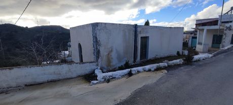 Detached home 165sqm for sale-Gortina » Miamou