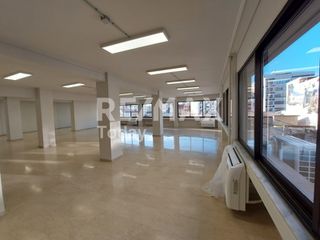Επιχειρηματικό κτίριο 1.500 τ.μ. για πώληση