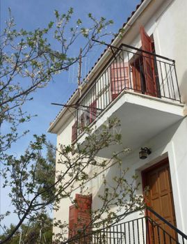 Maisonette 150sqm for sale-Galaxidi » Apsifia