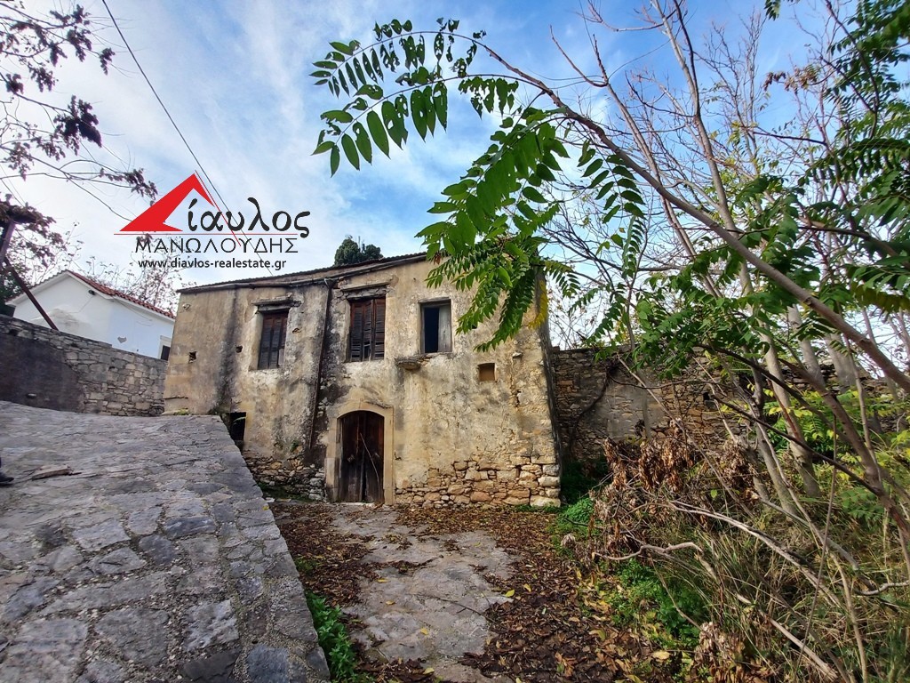 Μονοκατοικία 270 τ.μ. πρός πώληση, Ν. Ρεθύμνου, Κουλουκώνας