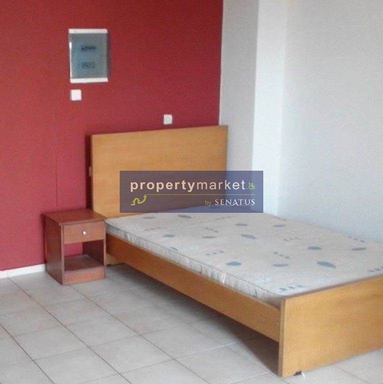 Studio 30 sqm for rent, Gallos