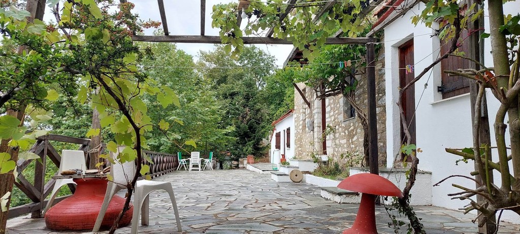 Μονοκατοικία 180 τ.μ. πρός πώληση, Μαγνησία, Μηλιές