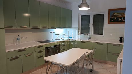Μεζονέτα 250 τ.μ. για ενοικίαση