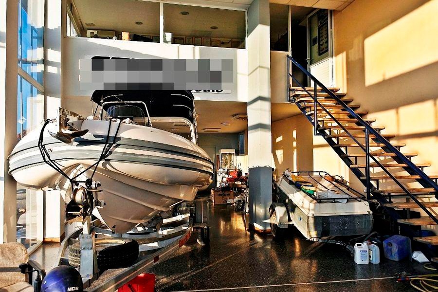 Κατάστημα 368 τ.μ. προς ενοικίαση, Τζιτζιφιές