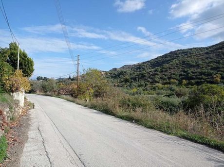 Οικόπεδο 2.050τ.μ. για πώληση-Ξυλόκαστρο » Ριζά