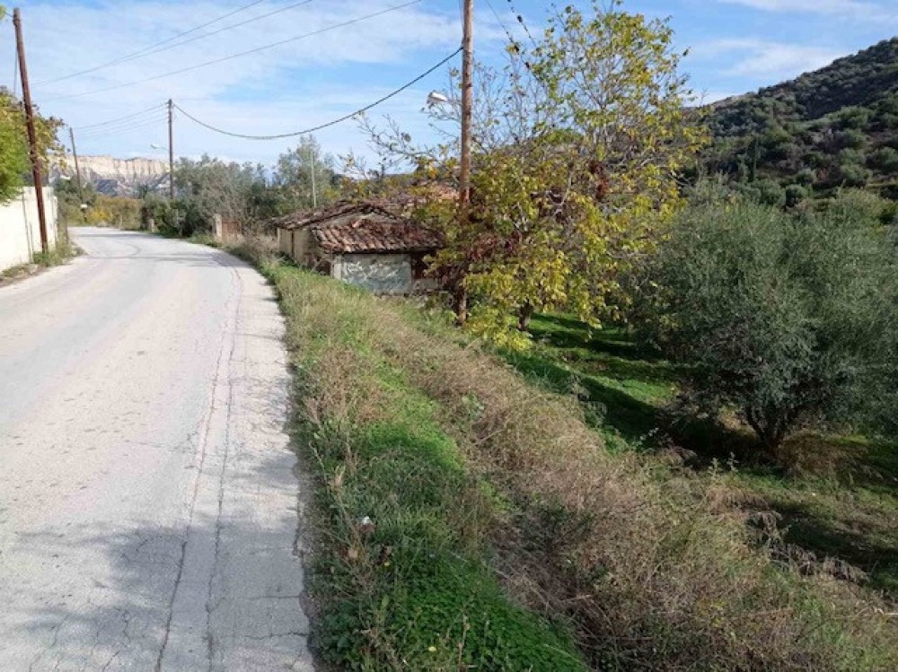 Οικόπεδο 2.050 τ.μ. πρός πώληση, Κορινθία, Ξυλόκαστρο