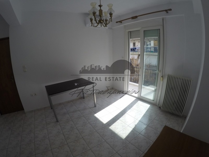 Studio / γκαρσονιέρα 35 τ.μ. προς ενοικίαση, Επτά Πλατάνια