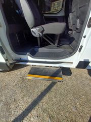Renault Trafic 2019-thumb-9