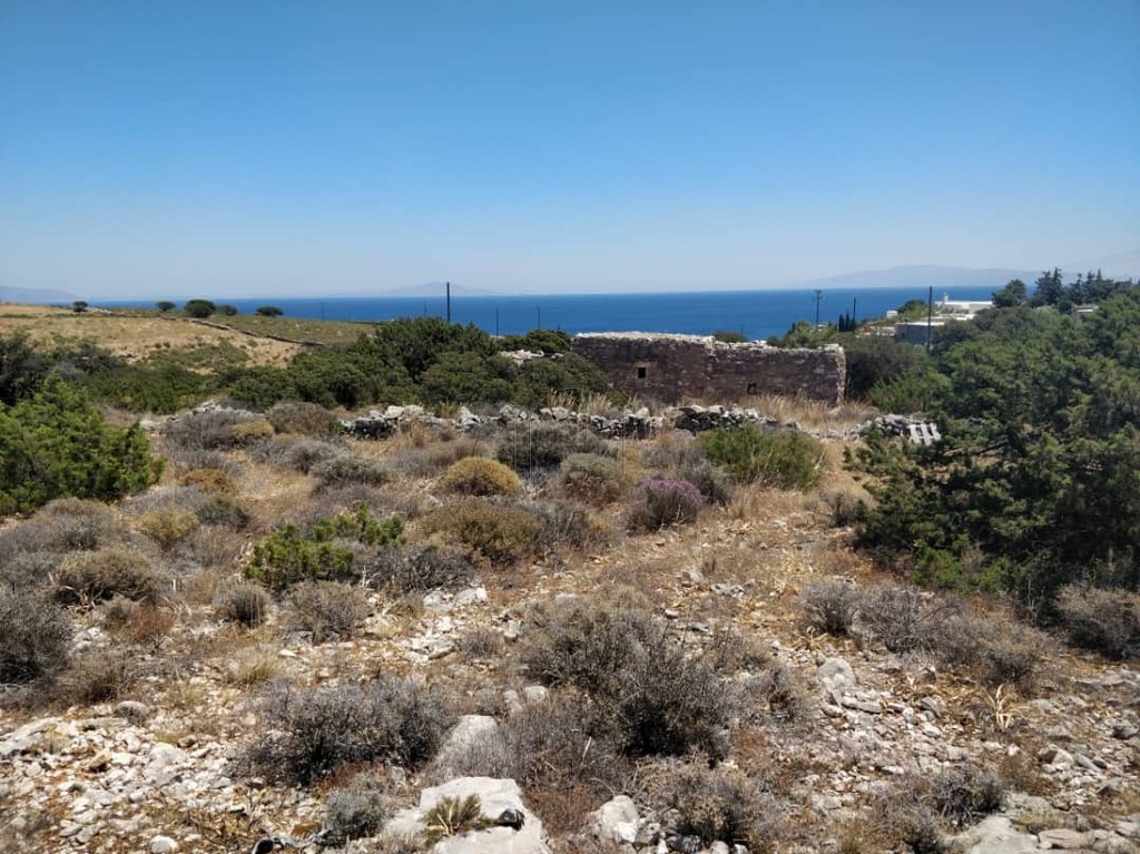 Οικόπεδο 30.000 τ.μ. προς πώληση, Πυργάκι Πάρου