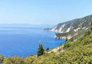 Αγροτεμάχια 270.000 τ.μ. για πώληση