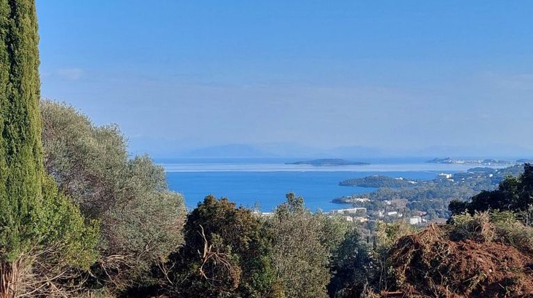 Land plot 3.000 sqm for sale, Corfu Prefecture, Corfu