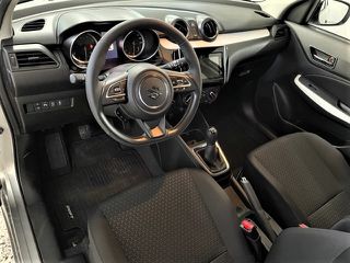 Suzuki Swift 2023-thumb-4