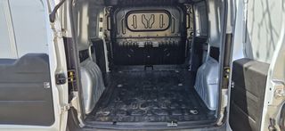 Opel 2018 COMBO-thumb-9