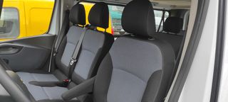 Opel Vivaro 2020-thumb-8