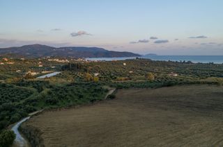 Οικόπεδο 14.608 τ.μ. για πώληση, Μεσσηνία, Μεθώνη-thumb-19