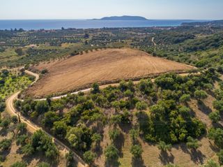 Οικόπεδο 14.608 τ.μ. για πώληση, Μεσσηνία, Μεθώνη-thumb-9