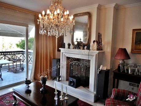 Maisonette 320sqm for sale-Vouliagmeni » Kavouri