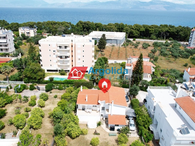 Μονοκατοικία 270 τ.μ. προς πώληση, Κέντρο Ξυλοκάστρου