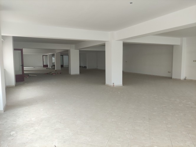 Επιχειρηματικό κτίριο 1.630 τ.μ. πρός πώληση, Αθήνα - Δυτικά Προάστια, Αχαρνές