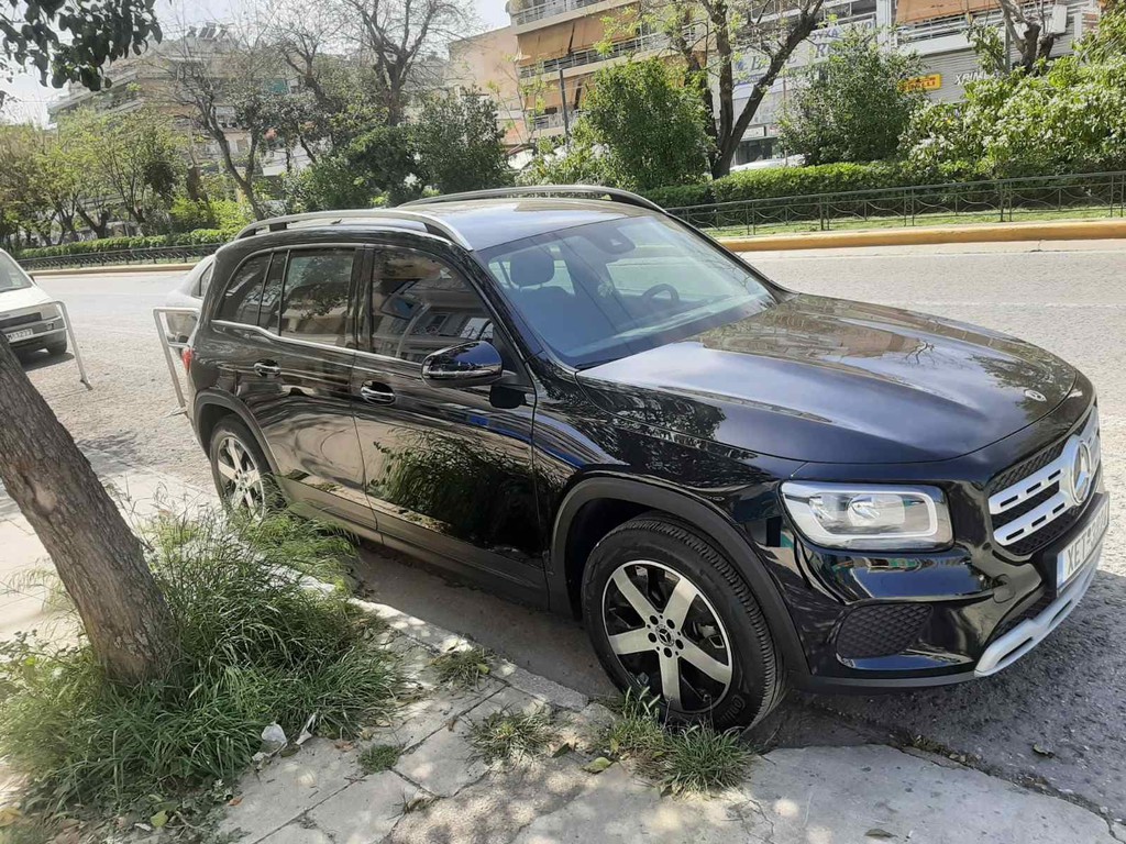 Mercedes-Benz GLB 180 2022