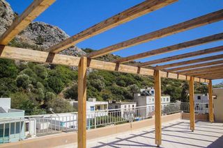 Ξενοδοχείο 680 τ.μ. για ενοικίαση, Ν. Σάμου, Ικαρία-thumb-2