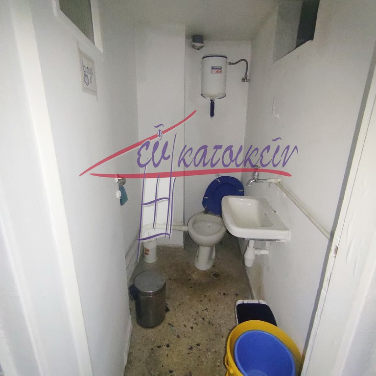Κατάστημα 76 τ.μ. προς πώληση, Αγία Βαρβάρα Αττικής