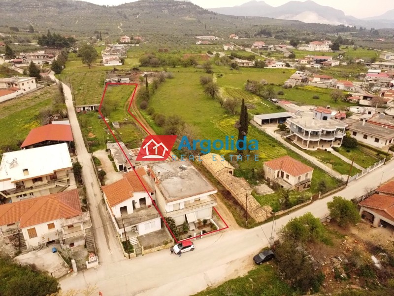 Μονοκατοικία 250 τ.μ. προς πώληση, Αθίκια