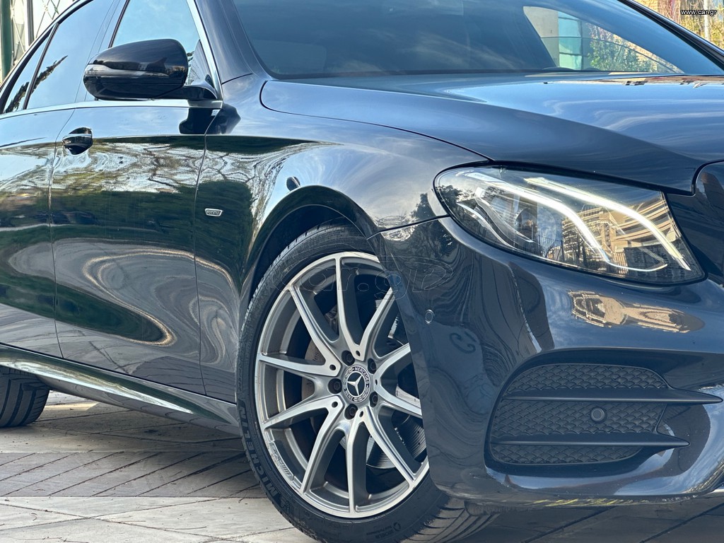 Mercedes-Benz E 220 2021 Ε
