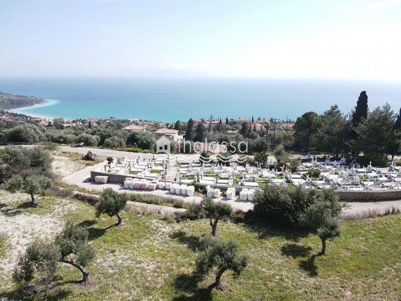 Οικόπεδο 3.700 τ.μ. πρός πώληση, Ν. Κεφαλονιάς, Κεφαλονιά