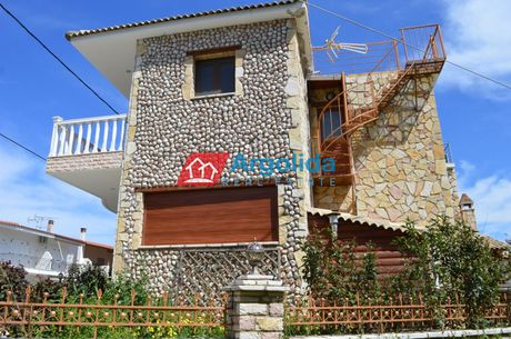 Maisonette 92sqm for sale-Diakopto » Center