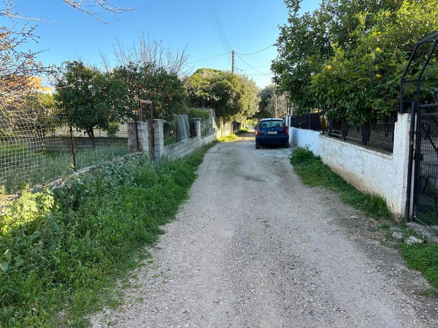 Οικόπεδο 200 τ.μ. πρός πώληση, Αθήνα - Ανατολικά Προάστια, Αρτέμιδα (λούτσα)